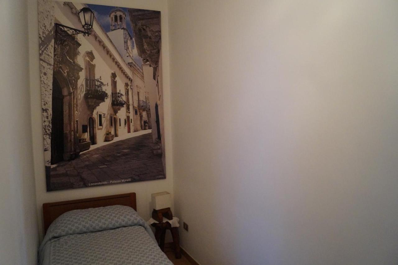 La Casa Del Nonno Bed and Breakfast Alberobello Exteriör bild