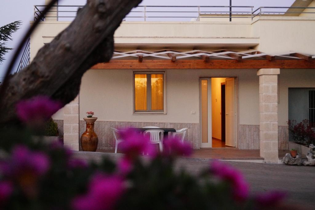 La Casa Del Nonno Bed and Breakfast Alberobello Exteriör bild