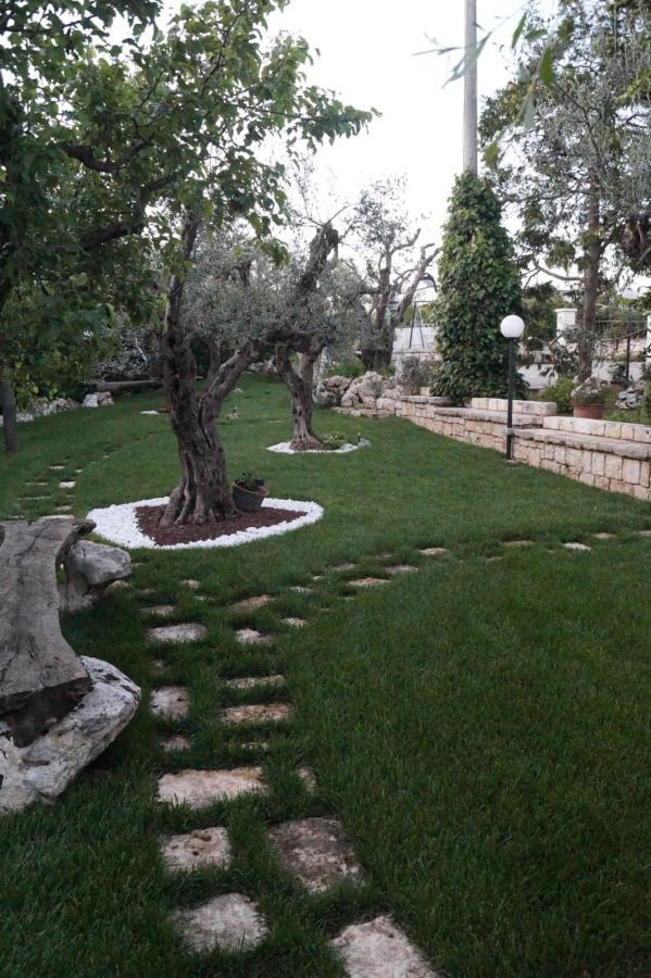 La Casa Del Nonno Bed and Breakfast Alberobello Exteriör bild